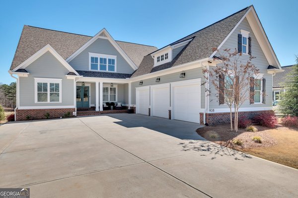 908 Indigo Bunting Road, Statham