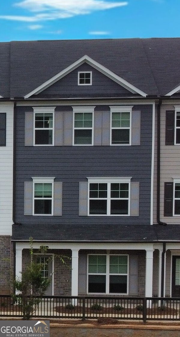 27 Cobalt Lane, Newnan