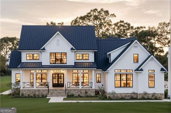 152 Sherwood Lane, Canton