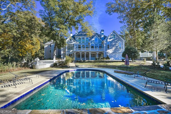 6020 Riverside Drive, Atlanta