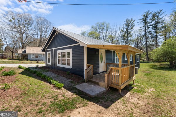 142 Galloway Street, Cornelia