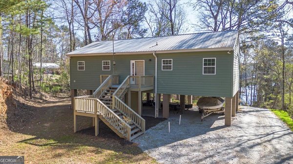 2786 Chapel Drive, Elberton
