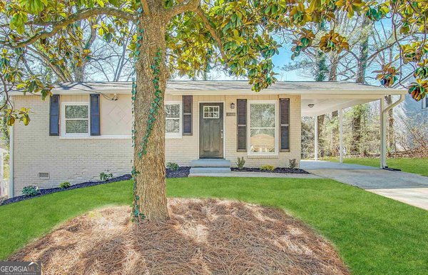 3566 Fairlane Drive, Atlanta