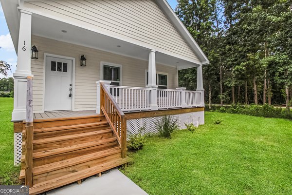 16 Pear Street, Ludowici