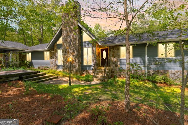 175 Flat Creek Court, Fayetteville