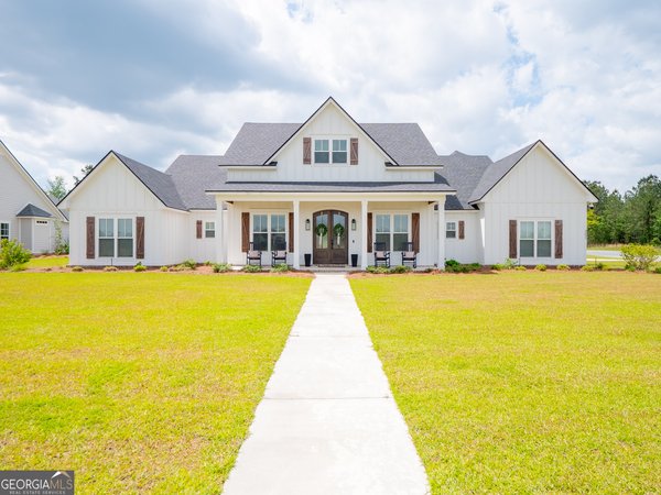 3652 Bear Lake Road, Valdosta