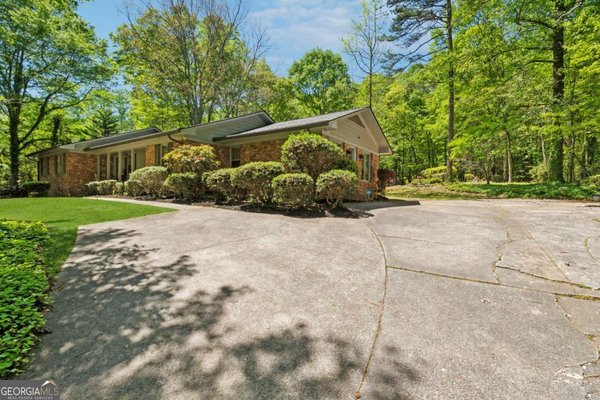 1387 Springdale Road, Gainesville