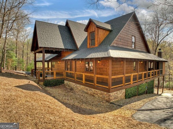 115 Coldwater Creek Drive, Mineral Bluff