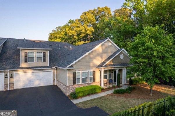 2623 Grapevine Circle, Cumming