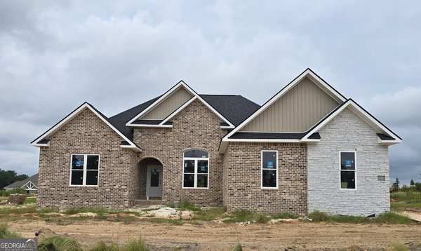 434 Burlington Drive, Lizella