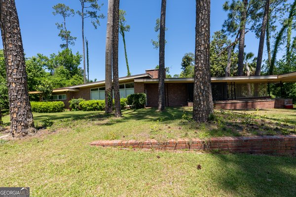 482 Curry Street Pelham