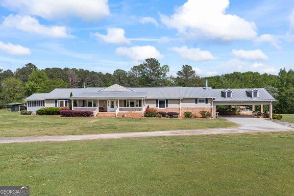 1691 Snows Mill Road, Bogart