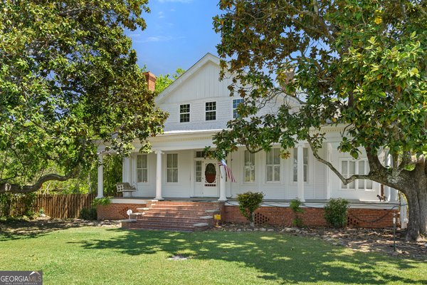 401 Broad Street, Louisville