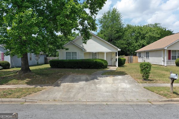 302 Kensington Circle, Warner Robins