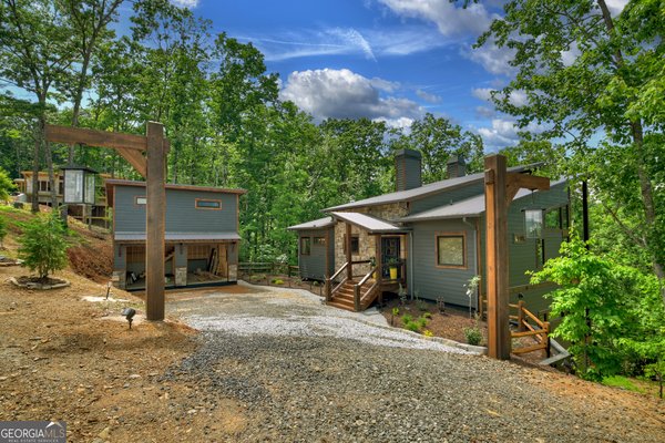 590 Deer Crest Road, Blue Ridge