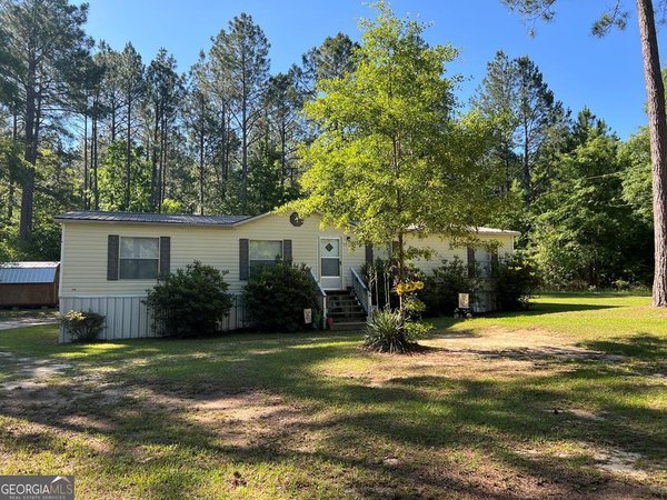 166 Pebble Hills Road, Cochran