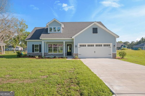 47 Ennis Road, Pembroke