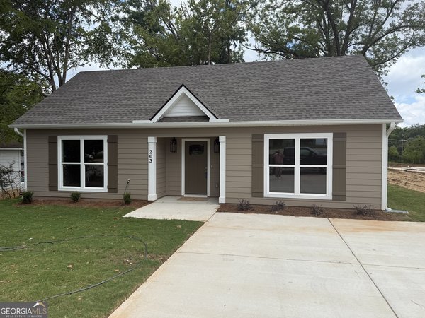 203 Fannin Street, LaGrange