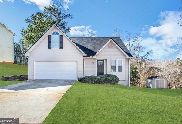 6861 John Clark Drive, Douglasville