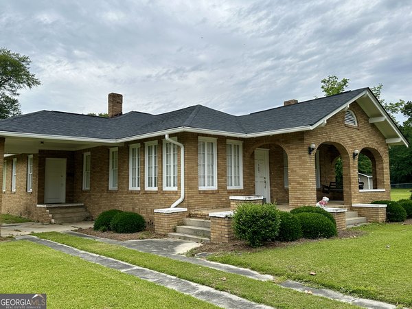 107 Marguerite Street, Claxton