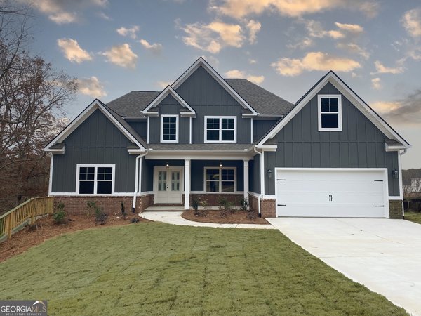 18 Rutherford Drive, Newnan