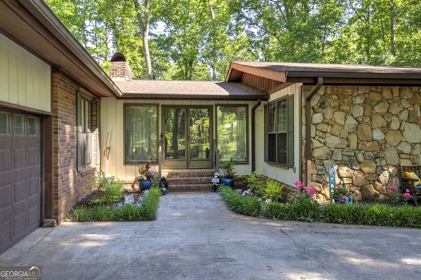 567 Fred Kelley Road, Rome