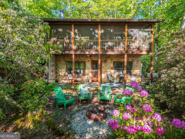 90 Holloway Circle, Blue Ridge