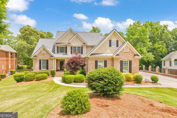4621 Chartwell Chase Court, Flowery Branch