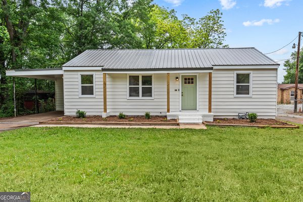 492 Clover Street, Athens