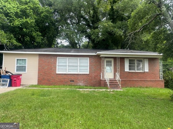 3515 Greenbriar Road, Macon