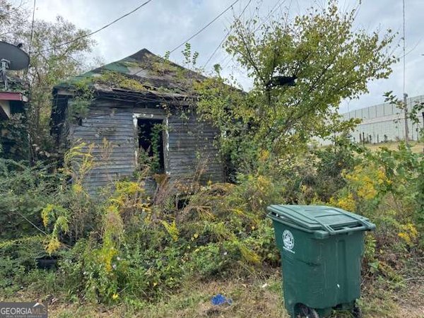 1490 2nd Avenue, Macon