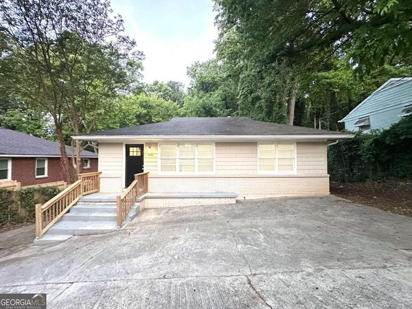 2239 Nelms Drive, Atlanta