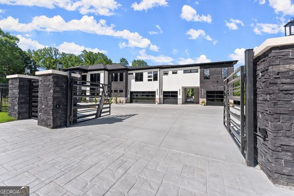 1336 Azalea Drive, Lawrenceville