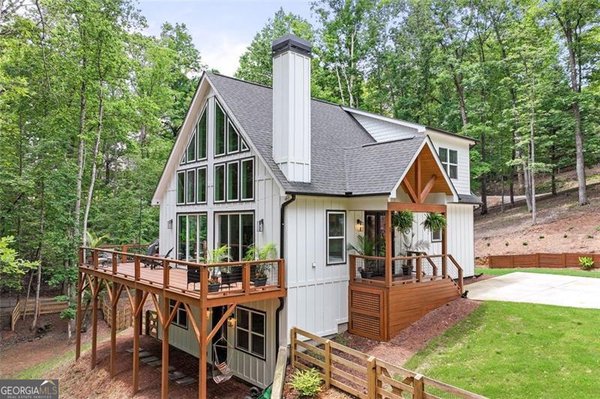 6553 Woodhill Circle, Gainesville