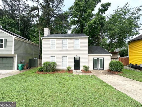 1362 Mill Lake Circle, Stone Mountain