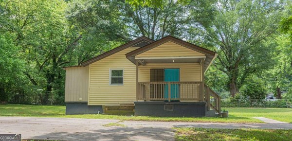 525 Baker Circle, Atlanta