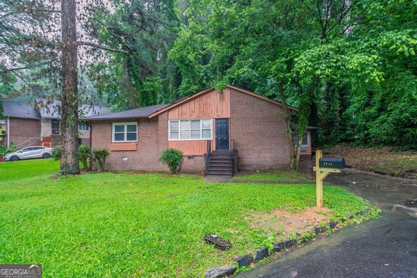 2046 Rector Drive, Atlanta