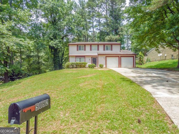 5092 Stone Trace, Stone Mountain