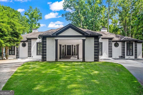 1126 WEDGEFIELD Drive, Marietta