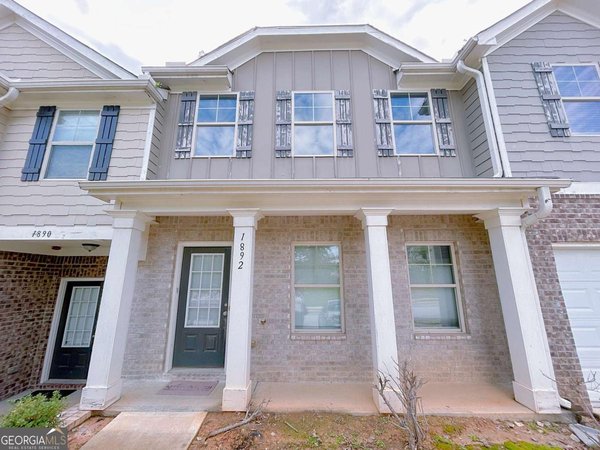 1892 Old Dogwood, Jonesboro