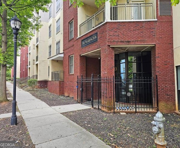 870 Mayson Turner Road, Atlanta