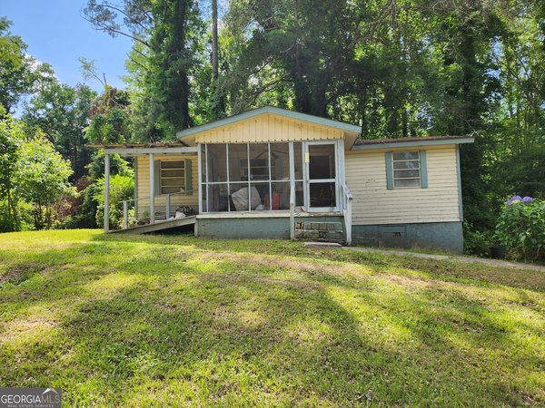 53 Elm Street, Hampton