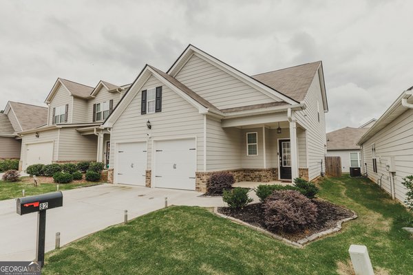 82 Castlemoor Loop, Adairsville