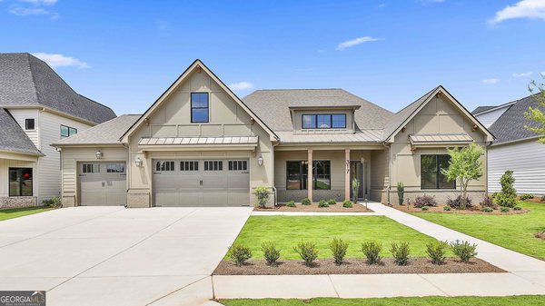 317 Ruffian Circle, Peachtree City