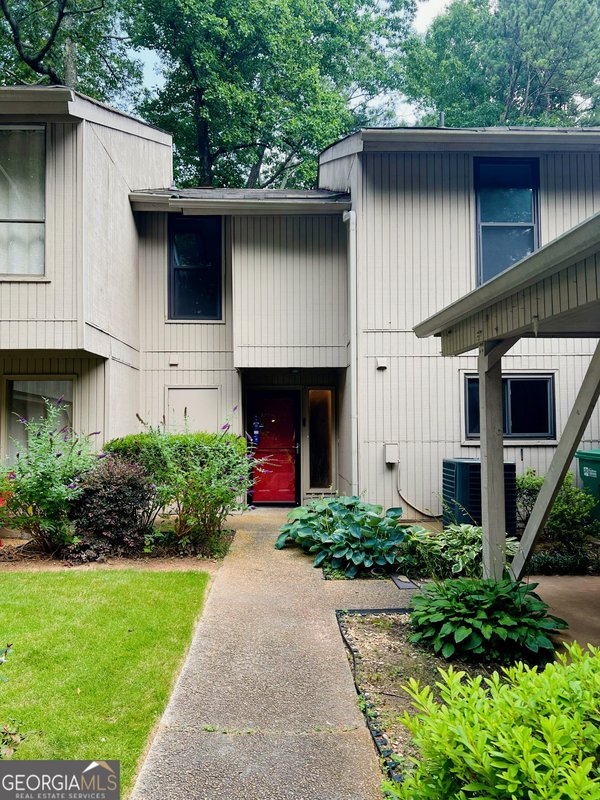 6220 Brookwood Road, Peachtree Corners