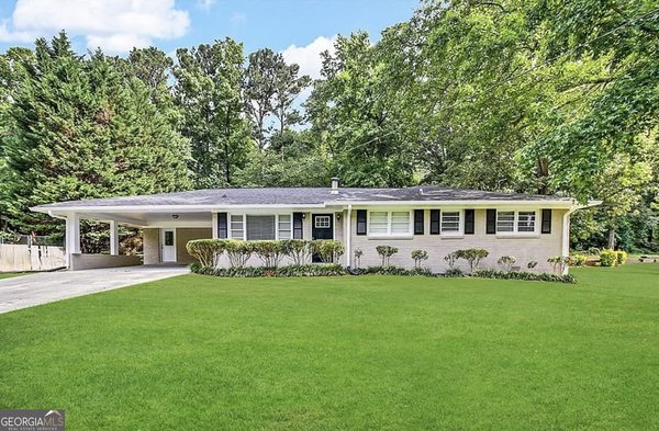 3403 Linda Drive, Lithia Springs