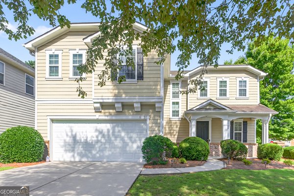 6131 Sparkling Cove Lane, Buford