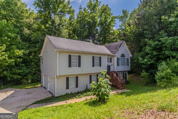 1404 Lancaster Court, Mcdonough