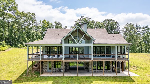 4384 Round Pond Road, Lafayette