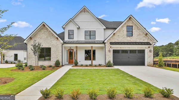 321 Ruffian Circle, Peachtree City